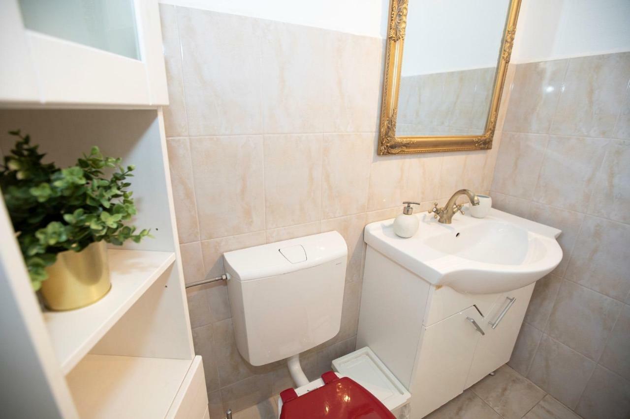 Apartament Central Deal Σίμπιου Εξωτερικό φωτογραφία